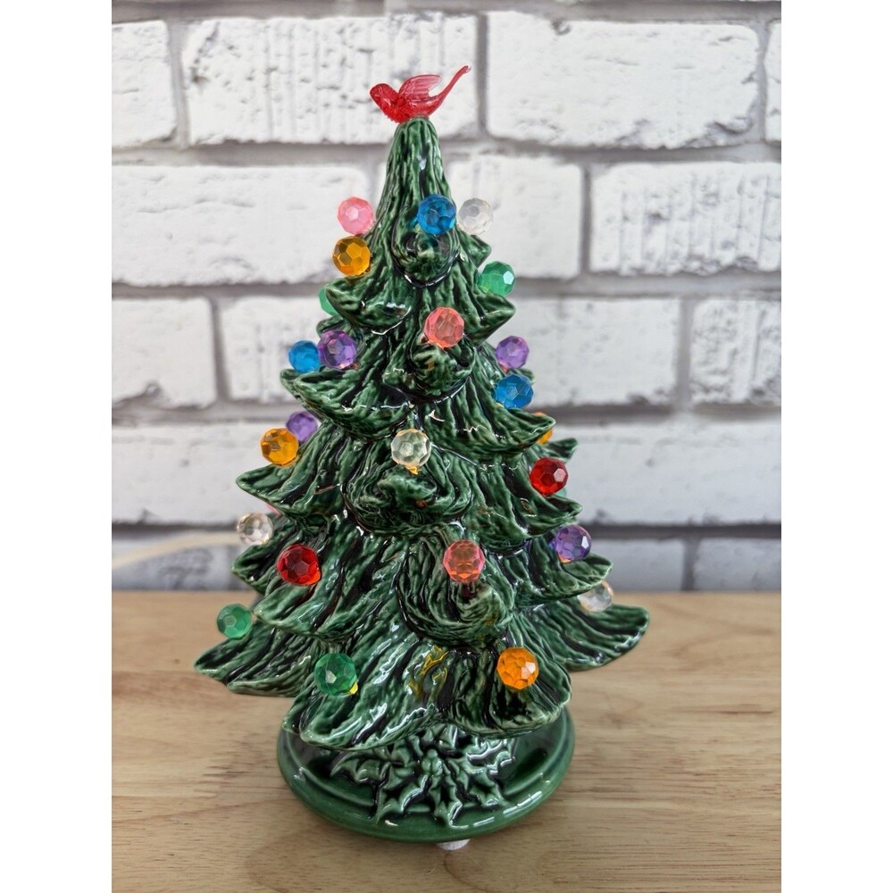 7 Inch Ceramic Christmas Tree w/ Base Lighted Vintage Mint Condition